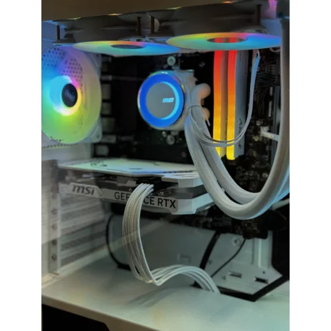 EpicRig Signature PC – MSI Edition (White Series)